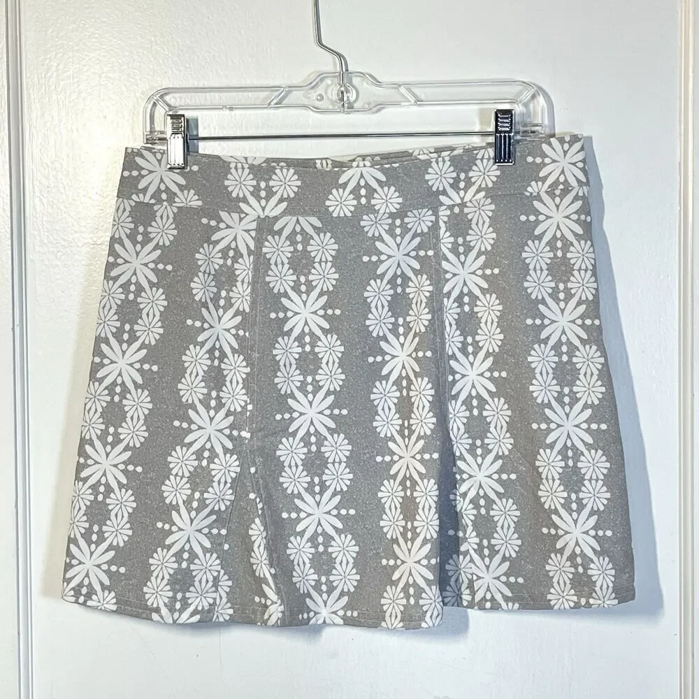 Ripskirt Hawaiian Gray Floral Quick Dry Active Mini Wrap Skirt Women’s Size M